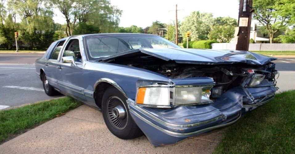 A car that crashed into a pole